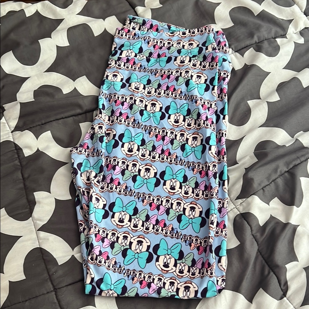 Lularoe Tall and Curvy leggings